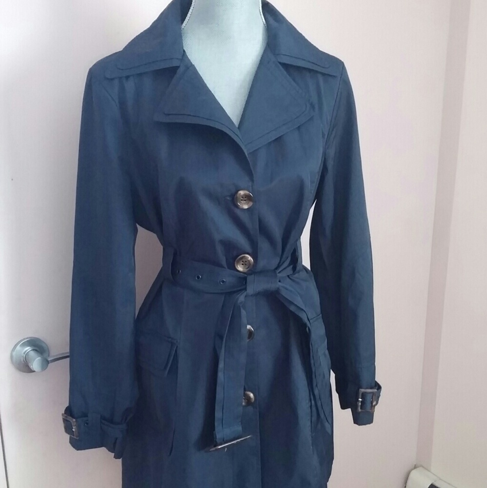 Kate Spade brand new with tags navy pleated trench